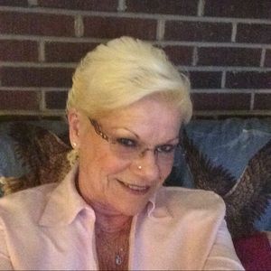 Meet your Posher, Jackie